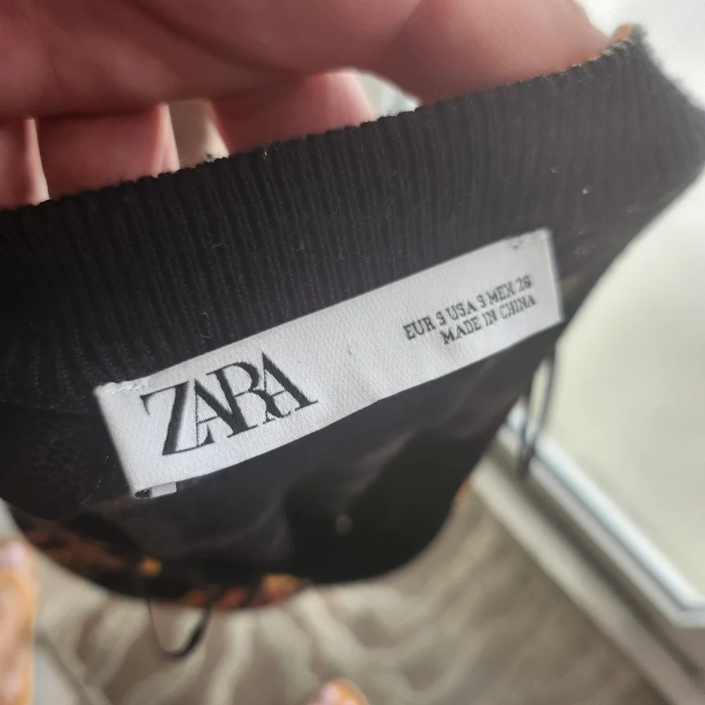 Zara knit sweater
